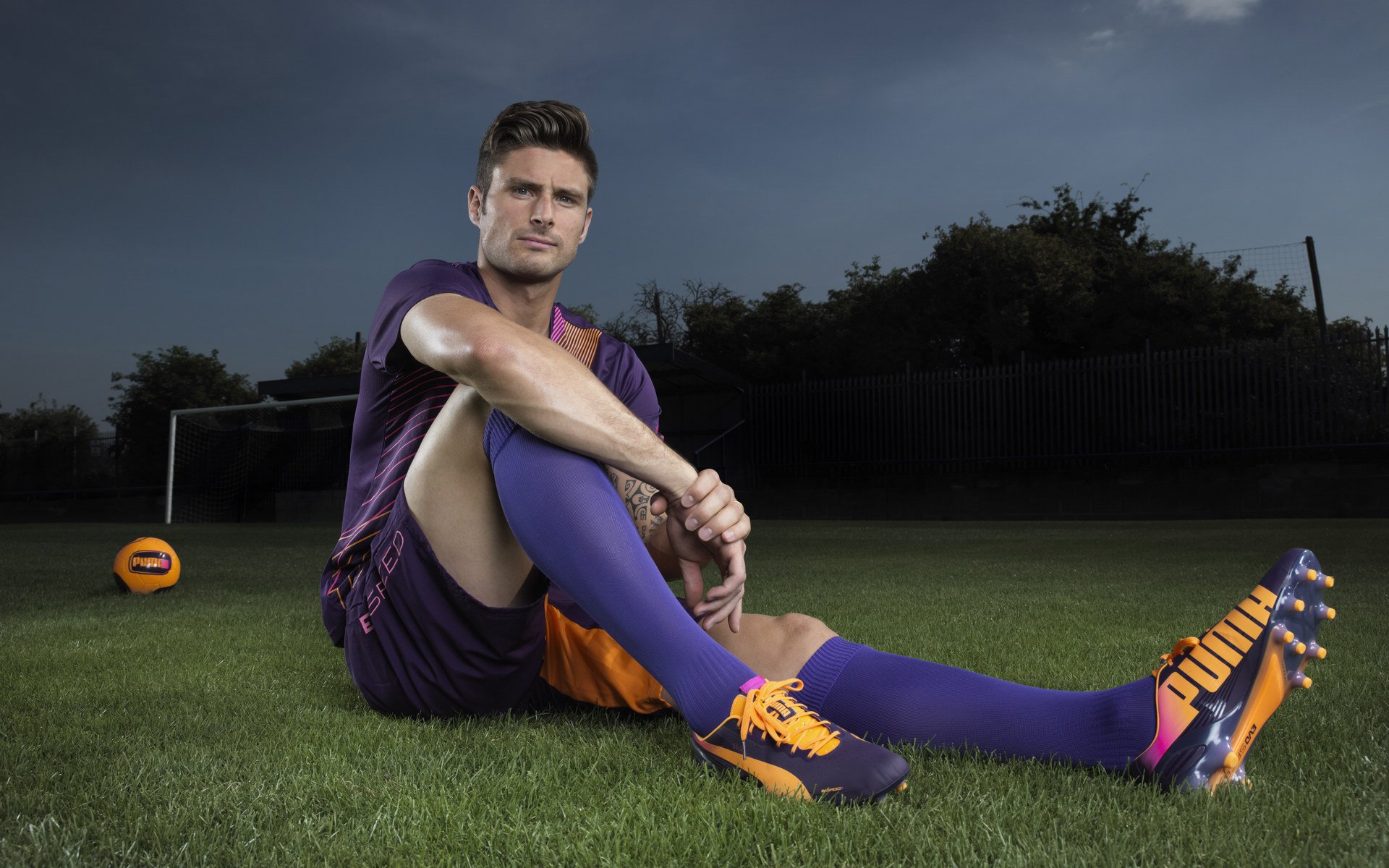 未来联盟：多元化、多文化交融的篮球新格局，未来联盟门面